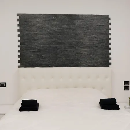 Royal Bed and Breakfast 4*