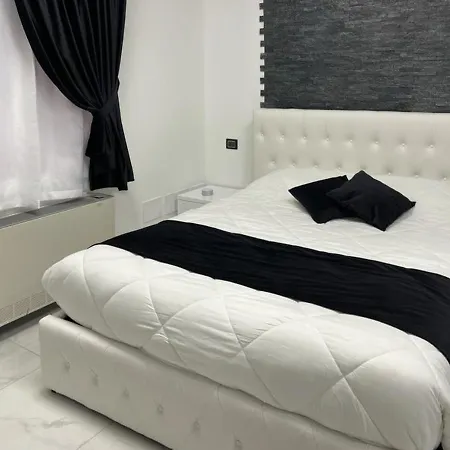 Royal Bed & Breakfast